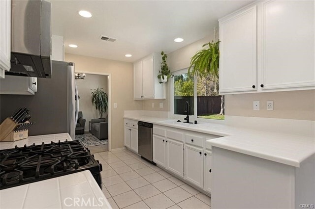 Building Photo - 55 Avignon Ave