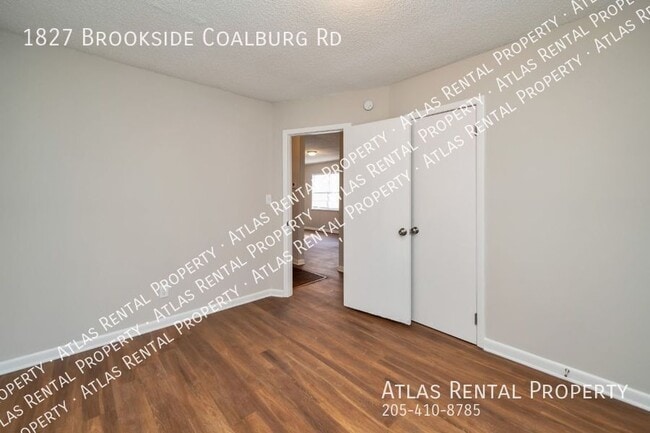 Building Photo - 1827 Brookside Coalburg Rd