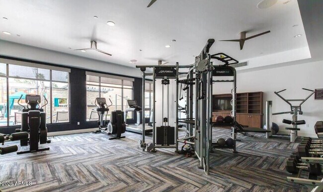 Building Photo - 7300 E Earll Dr