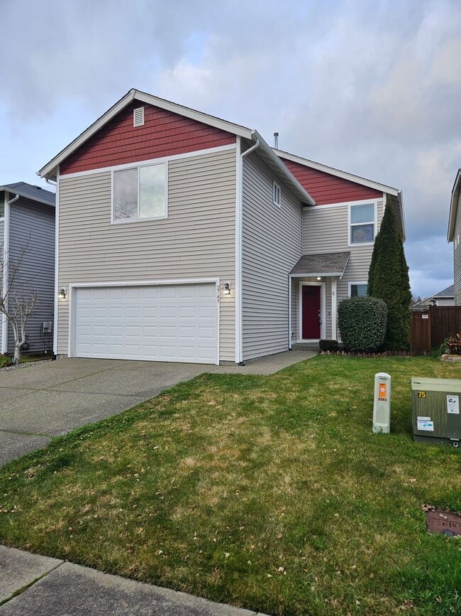 Pristine home in The Ridge at McCormick Woods 2749 SW Jabirin Way