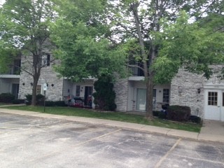 Building Photo - Villa Michael