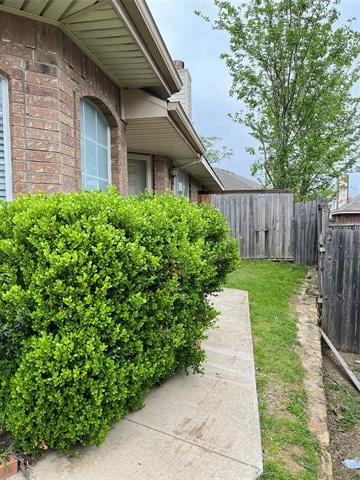 Building Photo - 1704 Vista Verde Cir