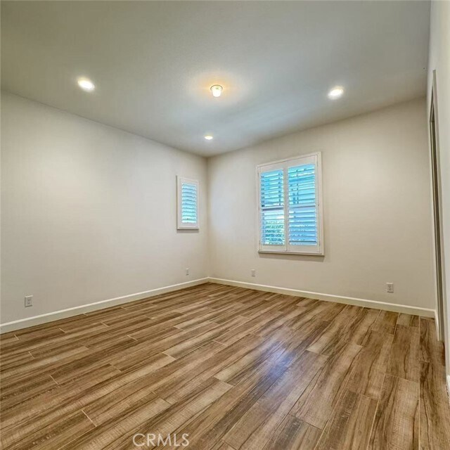 Building Photo - 102 Holly Springs
