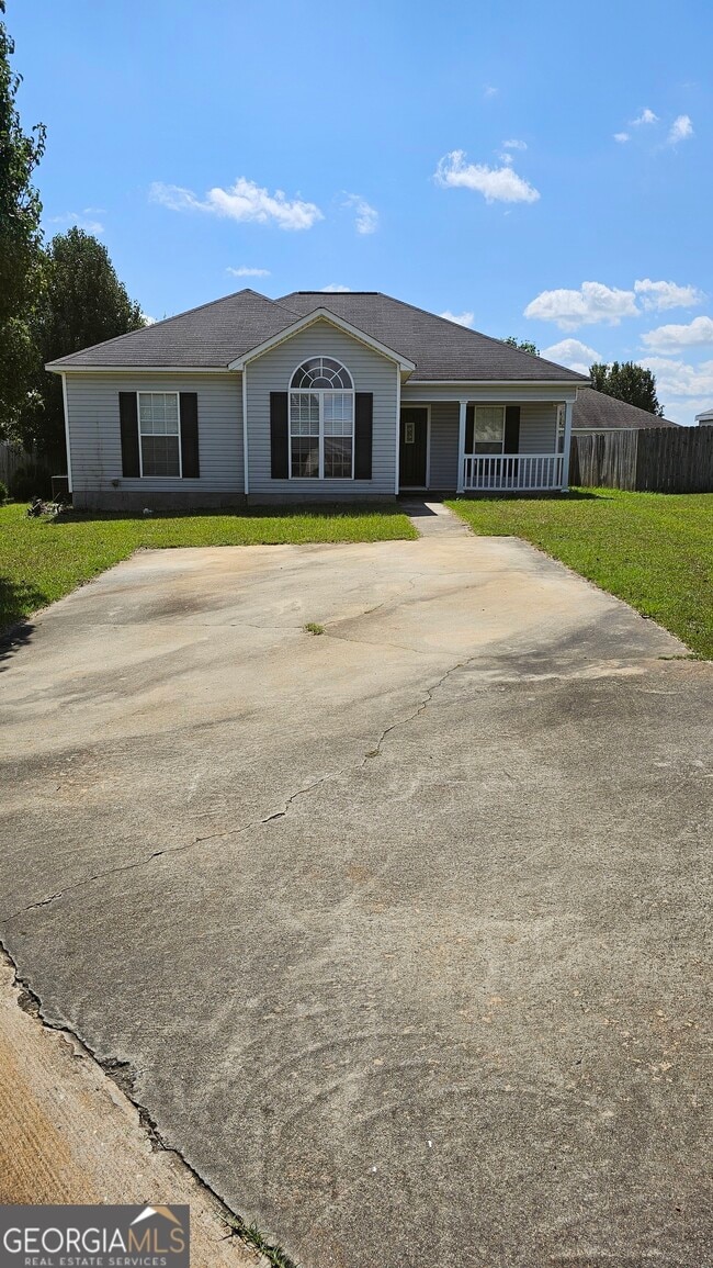 Primary Photo - 105 Barley Pl