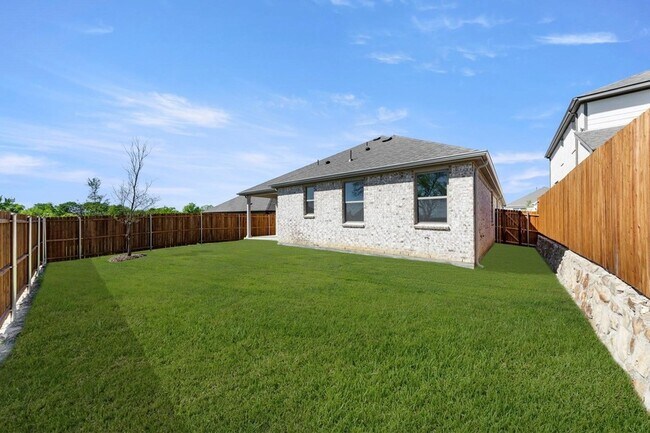 Building Photo - 4303 Crossvine Ln