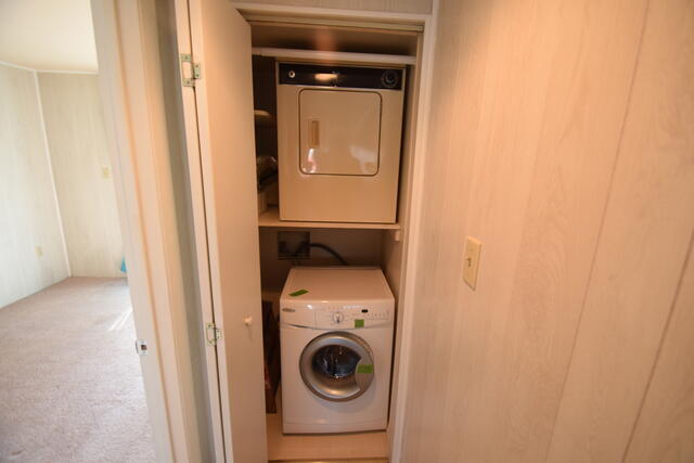 Washer/Dryer - 721 142nd St