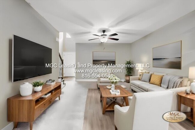 Building Photo - 2102 Hickoryleaf Ln