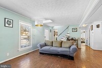 Building Photo - 9 Lakeview Terrace