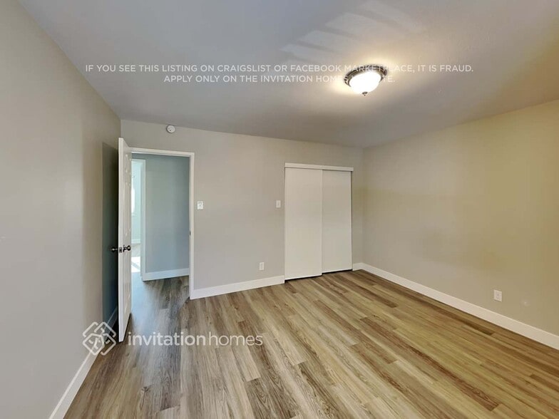 Building Photo - 3076 S Quintero Way