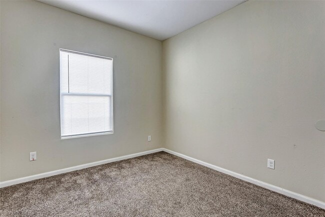 Building Photo - 8704 San Rocco St