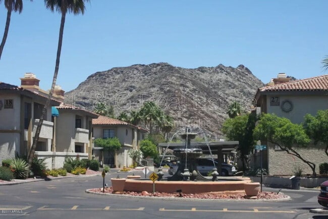 Building Photo - 10258 N 12th Pl