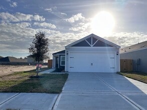 Building Photo - 8108 Burnt Orchid Dr