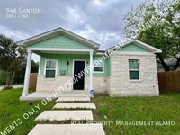 Building Photo - MUST SEE!!! 3 Bedroom / 2 Bath Home Near F...