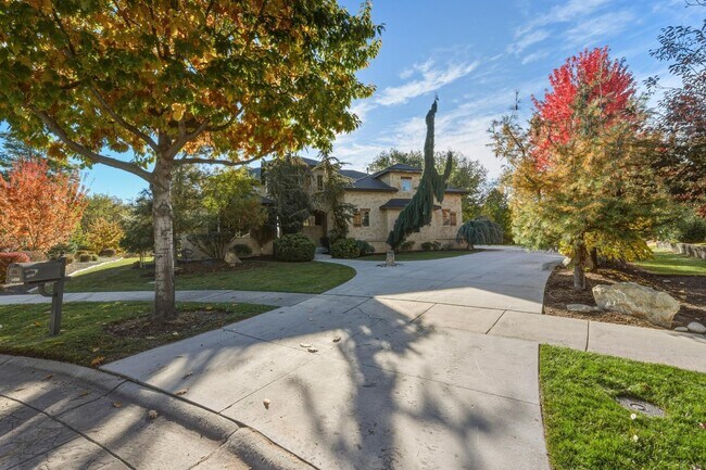 Building Photo - 1356 S Hidden Island Pl