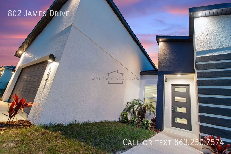 Building Photo - 802 James Dr