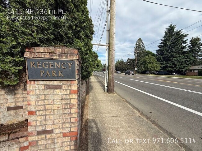 Building Photo - 1415 NE 136th Pl