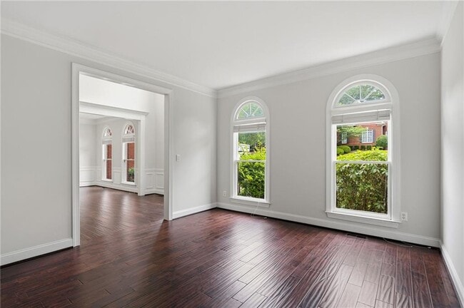Building Photo - 730 Rose Creek Cir