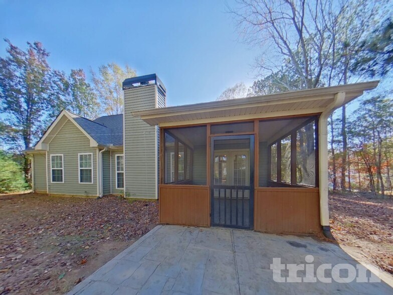 Building Photo - 162 Meadow Spring Ct