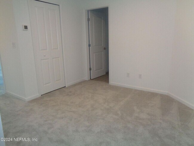 Building Photo - Middleburg Townhome for Rent