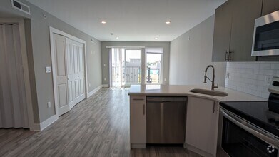 Building Photo - 2500 Mascher St (LO)