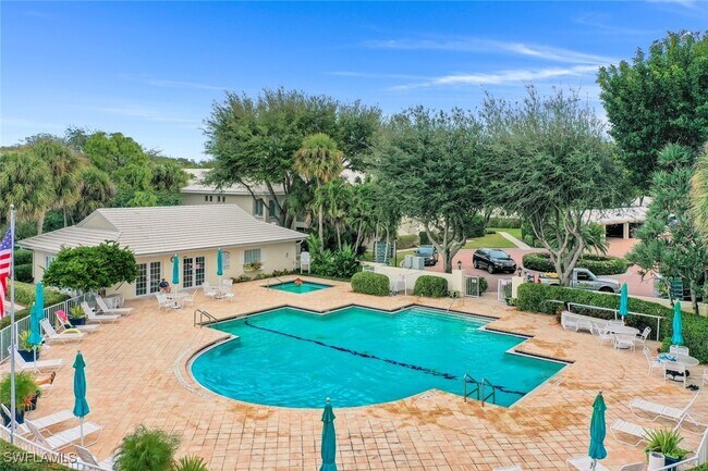 Building Photo - 780 Willowbrook Dr