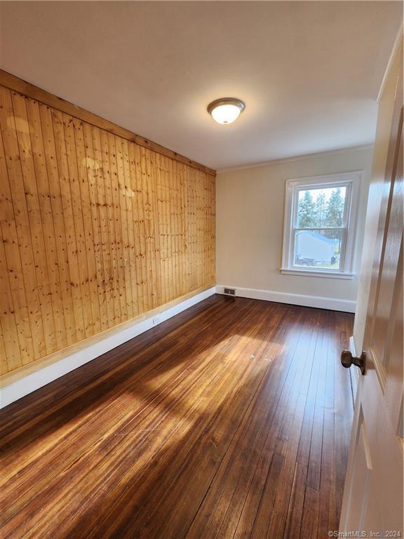 Building Photo - 607 Marion Ave