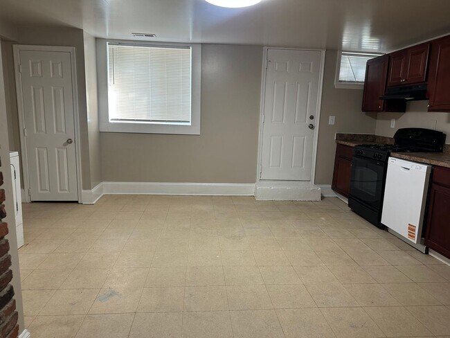 Building Photo - 3706 Erdman Ave