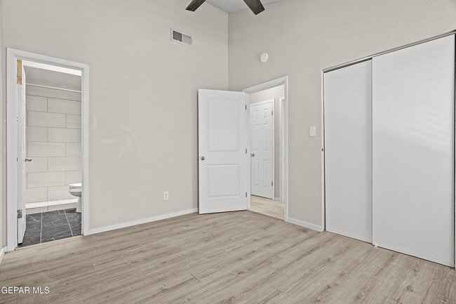 Building Photo - 10720 Chert St