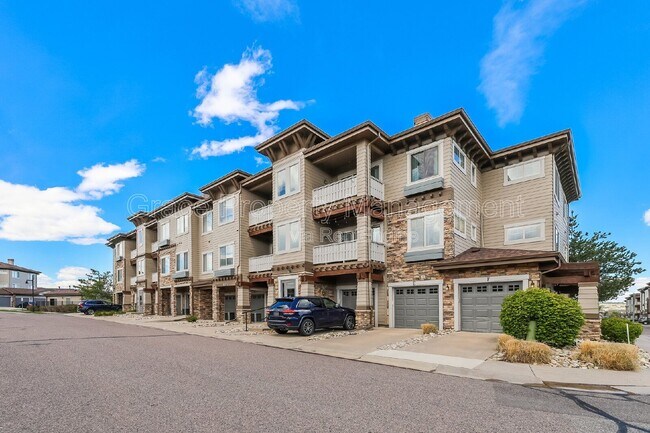 Building Photo - 9370 Las Ramblas Ct