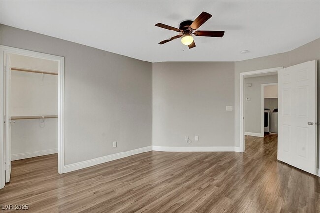 Building Photo - 9676 Grouse Grove Ave