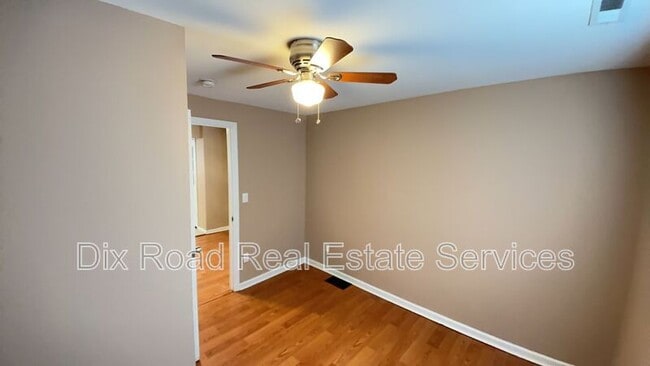 Building Photo - 1425 Welsh Ave