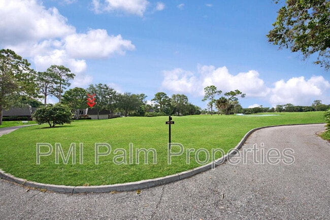 Building Photo - 1608 16th Terrace