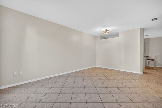 Building Photo - 7666 Bristol Cir