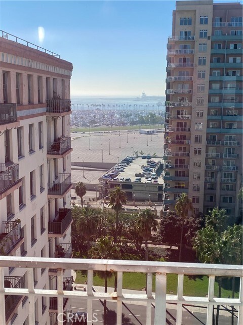 Building Photo - 455 E Ocean Blvd