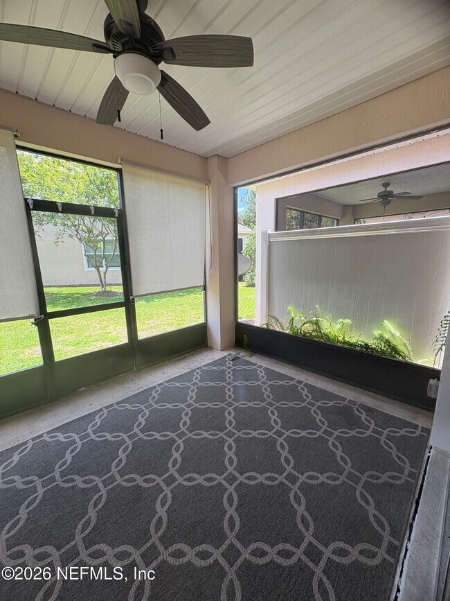 Building Photo - 607 Crystal Way