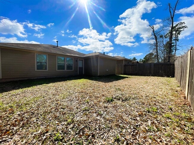 Building Photo - 819 Katydid Ct