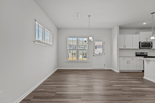 Building Photo - Gorgeous New Construction!  Updated Kitche...