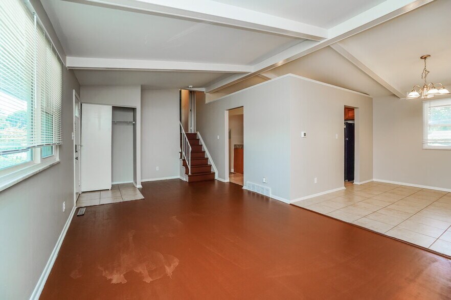 Building Photo - 1399 Fullen Rd