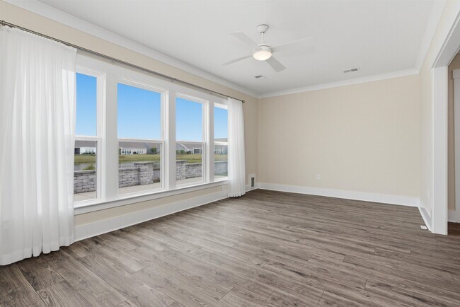 Building Photo - 7129 Spoleto Dr