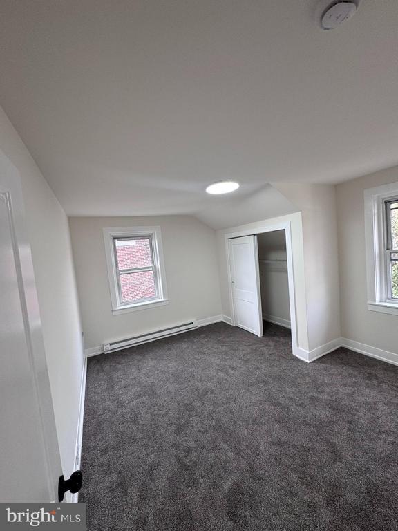 Building Photo - 420 Boyd St