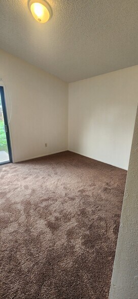 Building Photo - 5113 Gaylene Ave