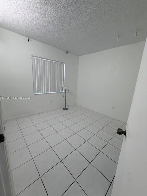 Building Photo - 9704 Hammocks Blvd