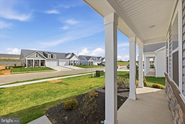 Building Photo - 115 Trellis View Ln