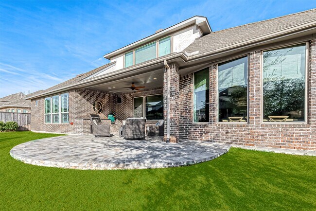 Building Photo - 30 Argosy Bend Pl