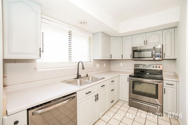 Building Photo - 317 Woodward Blvd