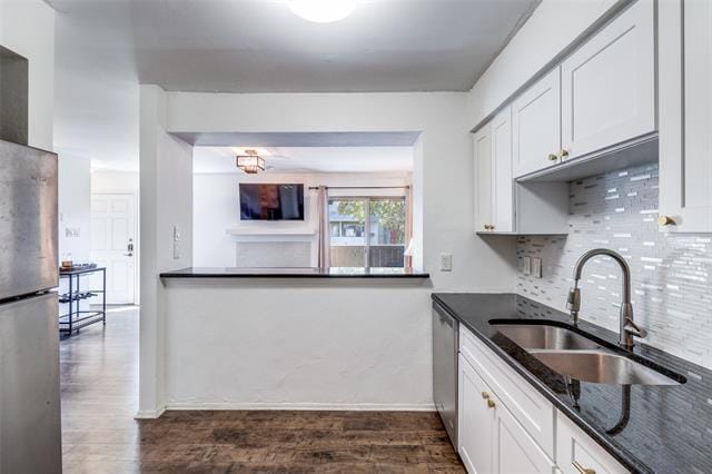 Building Photo - 5740 Martel Ave