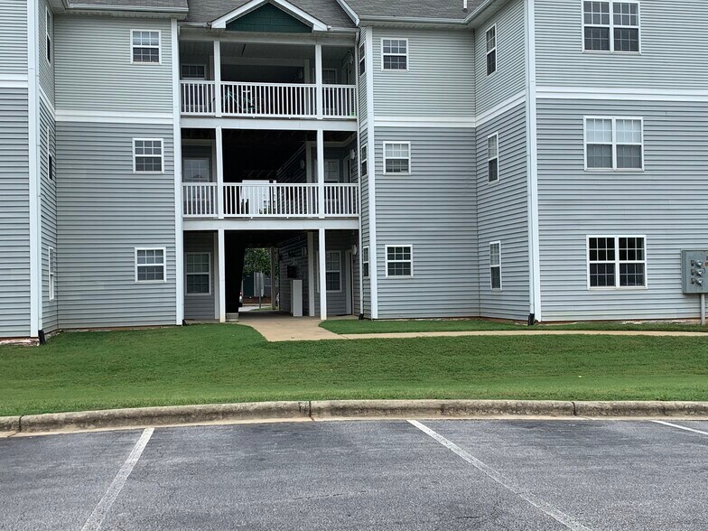 Building Photo - 3710 Pardue Woods Pl