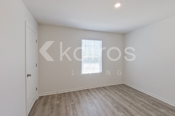 Building Photo - 2826 Jordan Ave