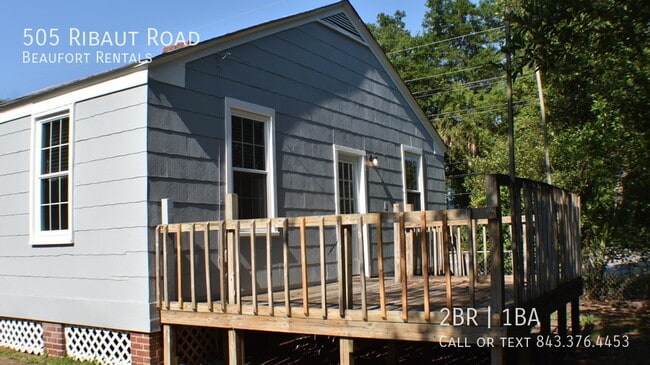 Building Photo - 505 Ribaut Rd