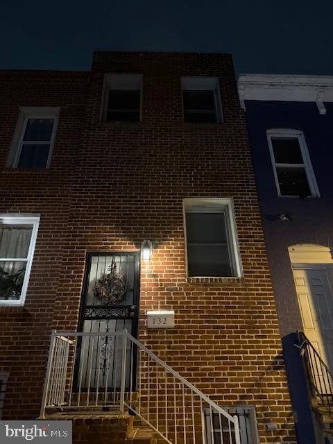 Building Photo - 132 N Bradford St